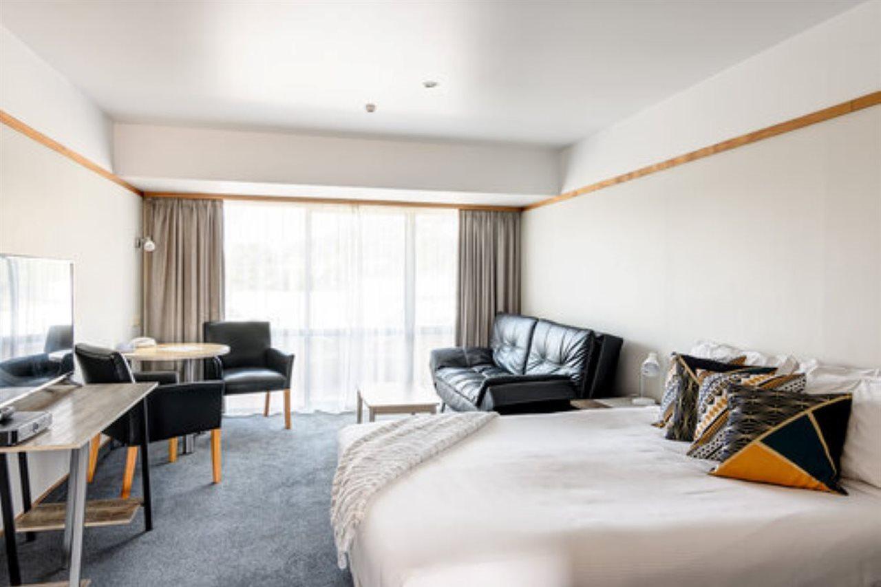 The Beachcomber Hotel Нельсон Экстерьер фото