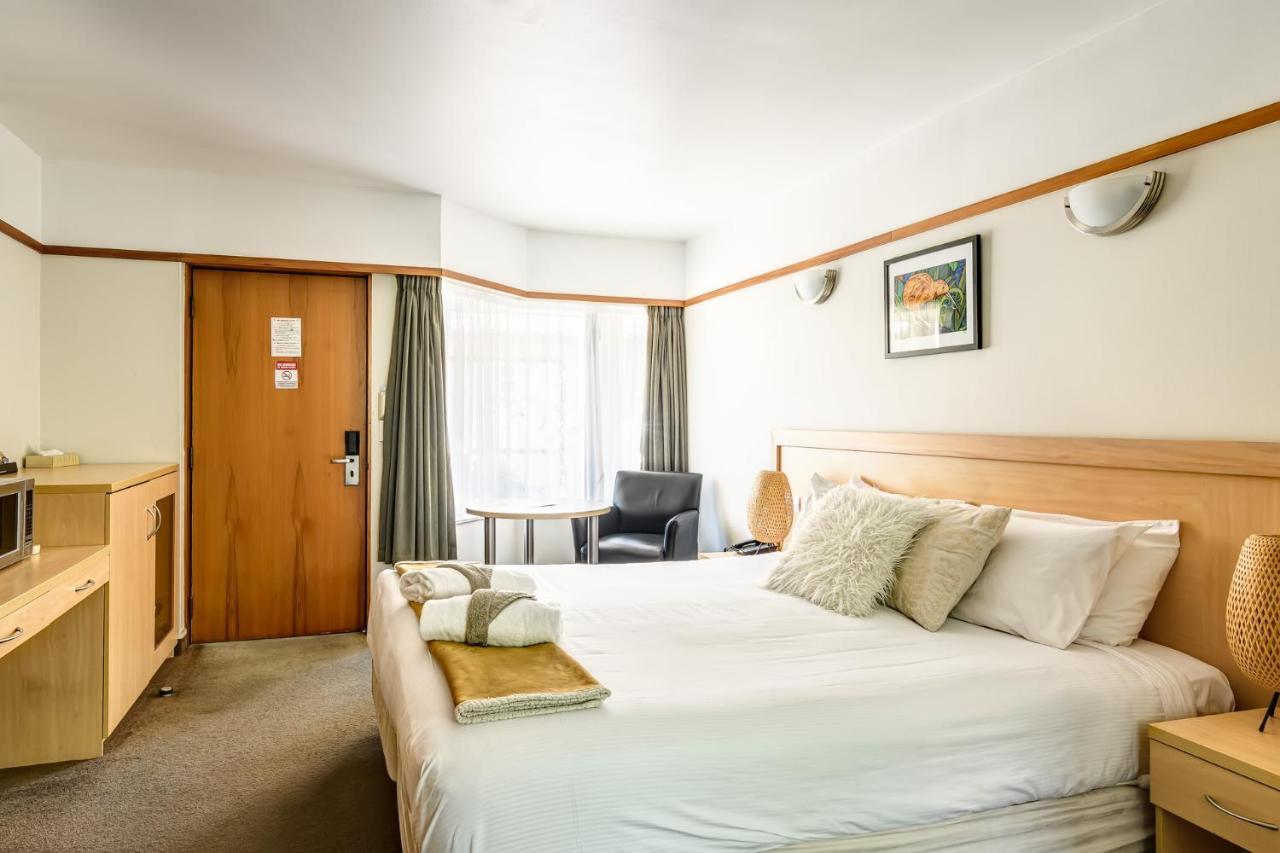 The Beachcomber Hotel Нельсон Экстерьер фото